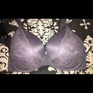 Victoria Secret body by Victoria bra